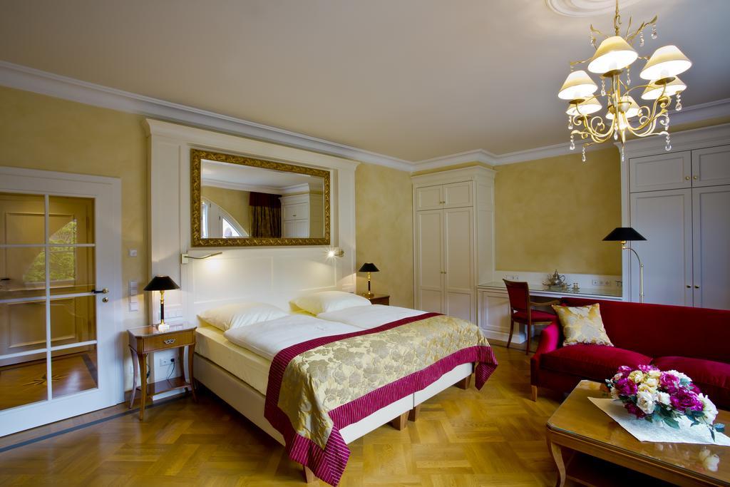 Mokni'S Palais Hotel & Spa Bad Wildbad Quarto foto